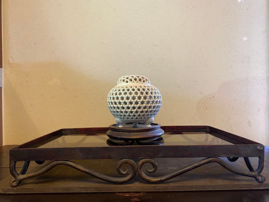 ヴィンテージ　一点物・アイアン製装飾　ガラス台 ハンドメイド　アンティーク　レア