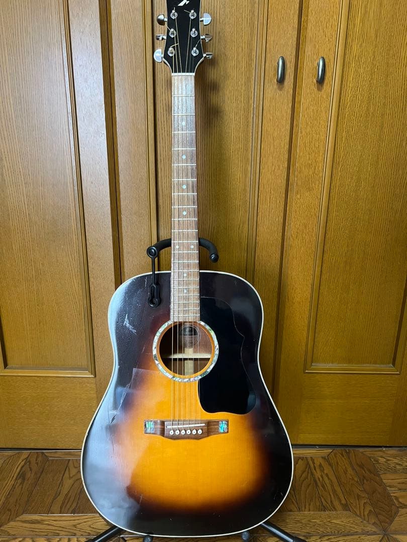 モーリス　Morris MG-601 アコースティック　ハードケース付き