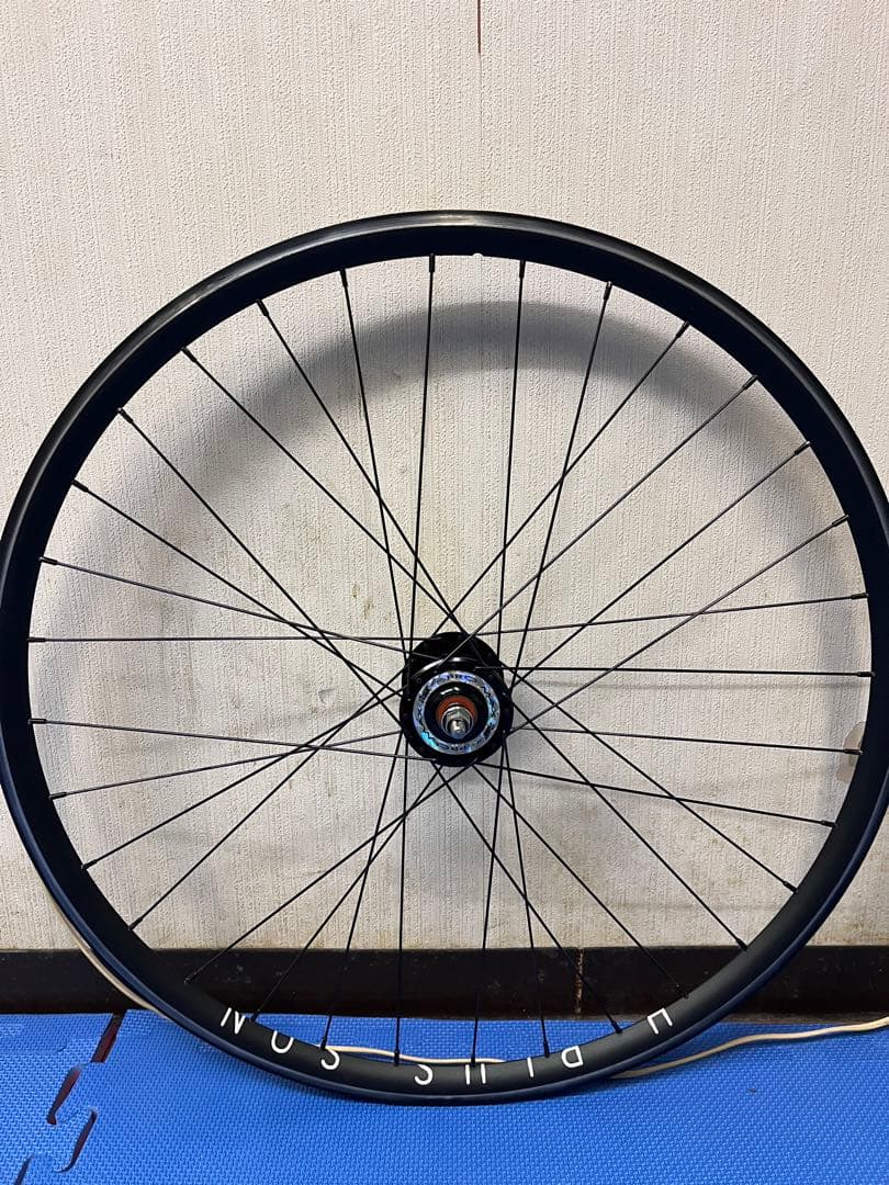 スズエプロマックス　エイチプラスサン　ピストホイール