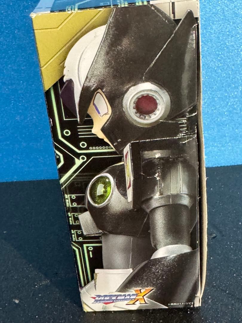 ROCKMAN X BLACK ZERO フィギュア　ロックマンX ブラックゼロ