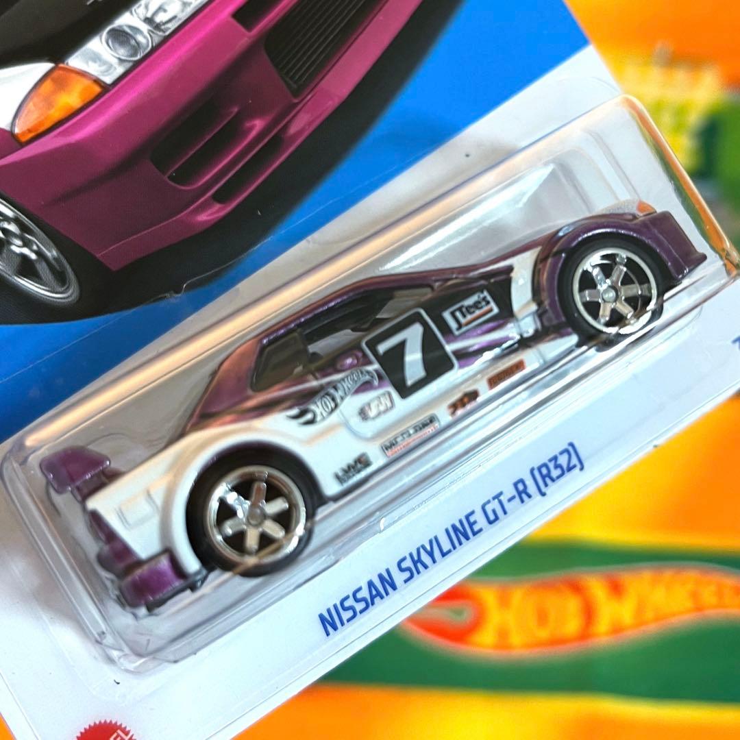 ホットウィール レジェンドツアー GT-R R32 スカイライン ニッサン