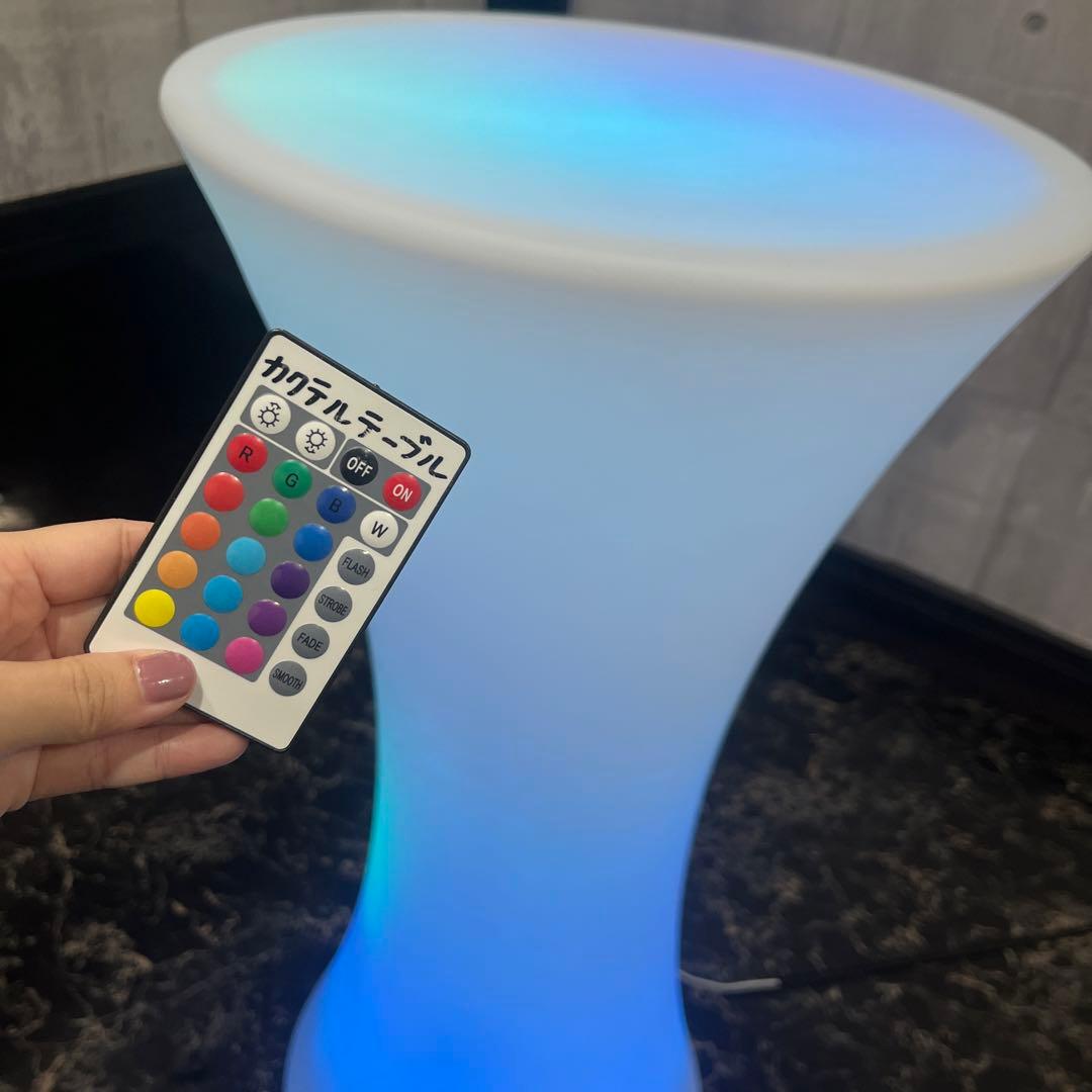 LEDカクテルテーブル