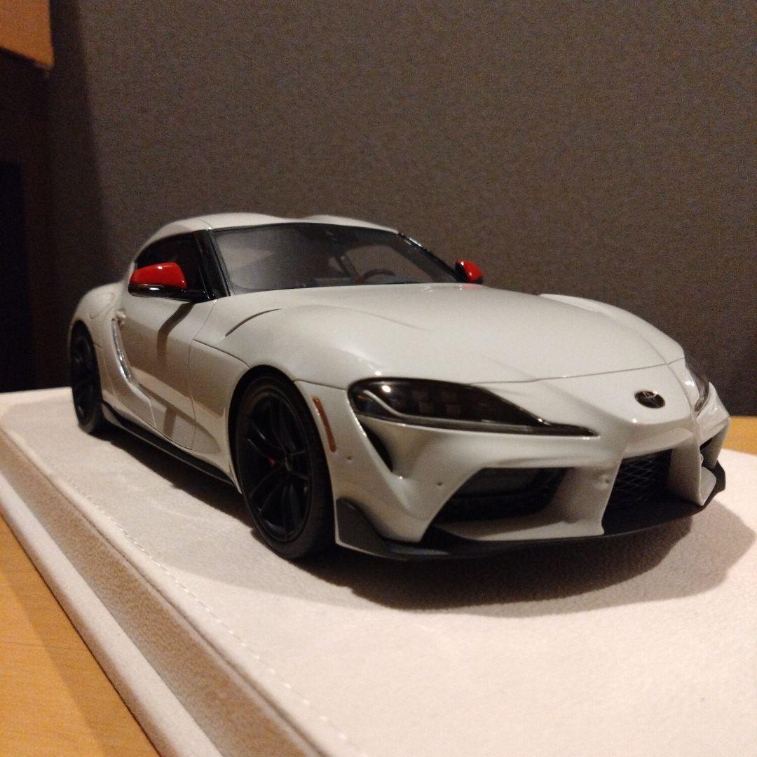 ミニカー　メイクアップ　GRスープラ　1/18