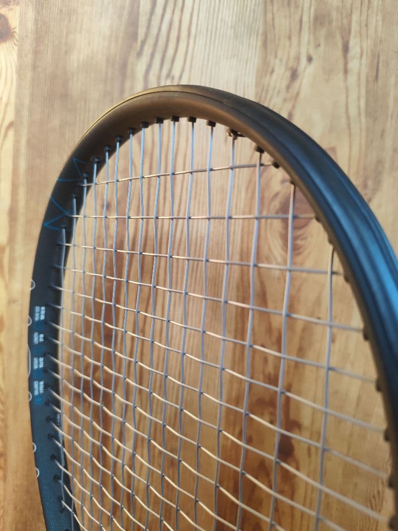 ダイアデム　DIADEM NOVA ノヴァV3 G2テニスラケット