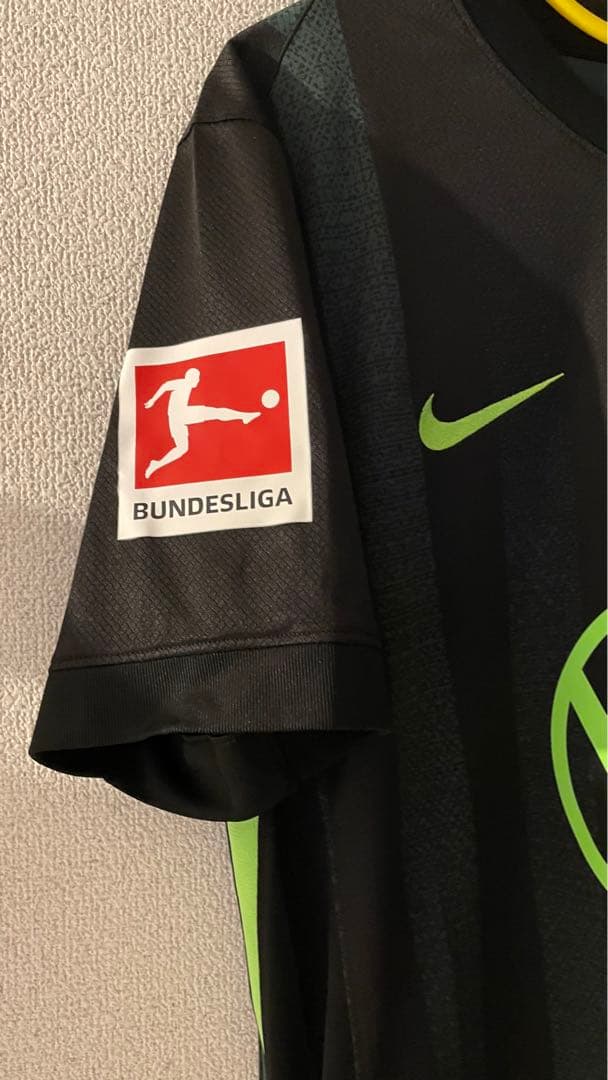 ヴォルフスブルク　NIKE ユニフォーム　フォルクスワーゲン　エリクセン　塩貝