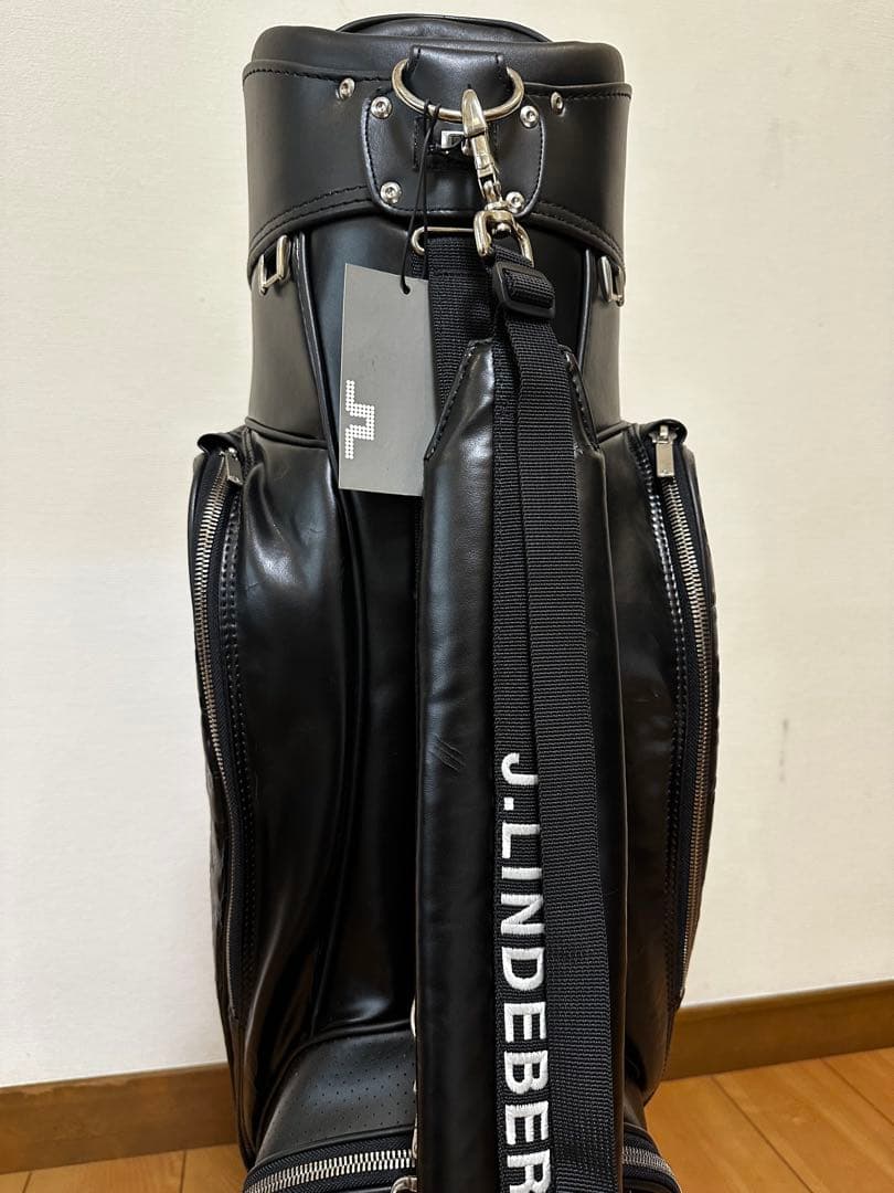 J.LINDEBERG ブラックゴルフバッグ