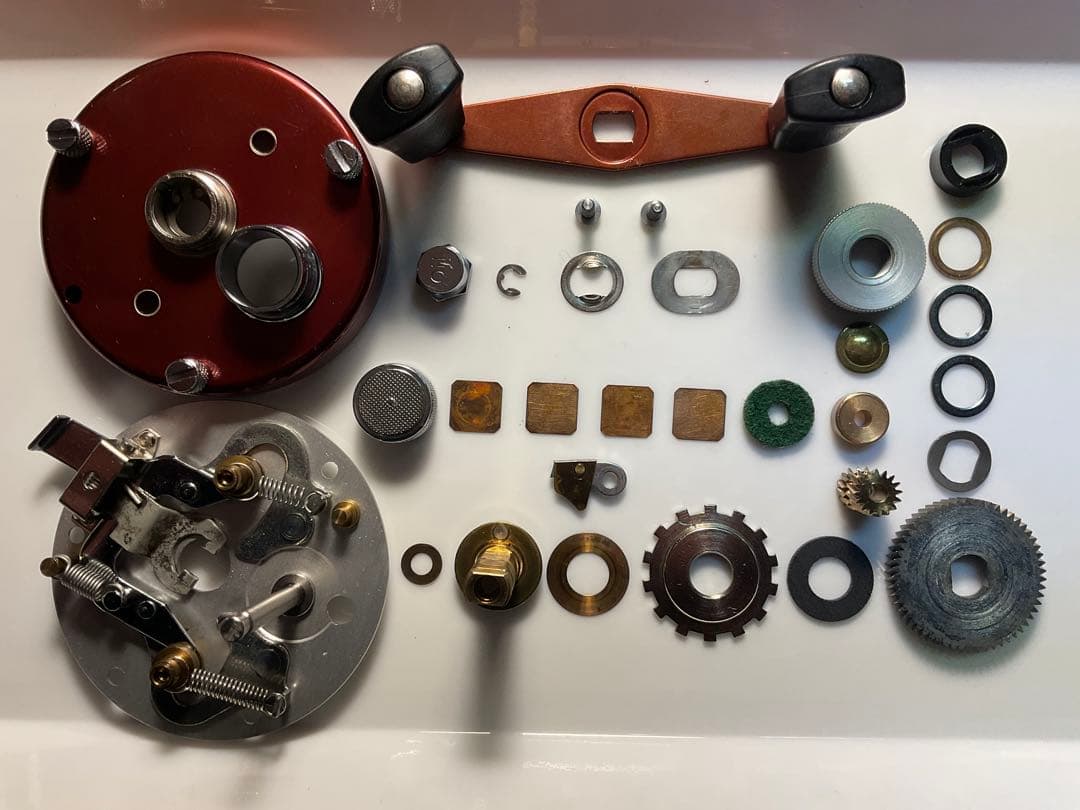 ABU アンバサダー 4000 D メンテ済 フレーム修正済