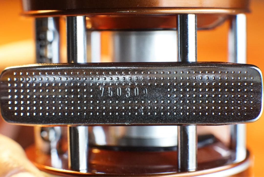 ABU アンバサダー 4000 D メンテ済 フレーム修正済