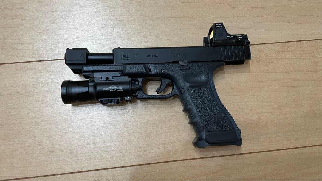 東京マルイglock17 gne3 カスタム　ホルスター付き