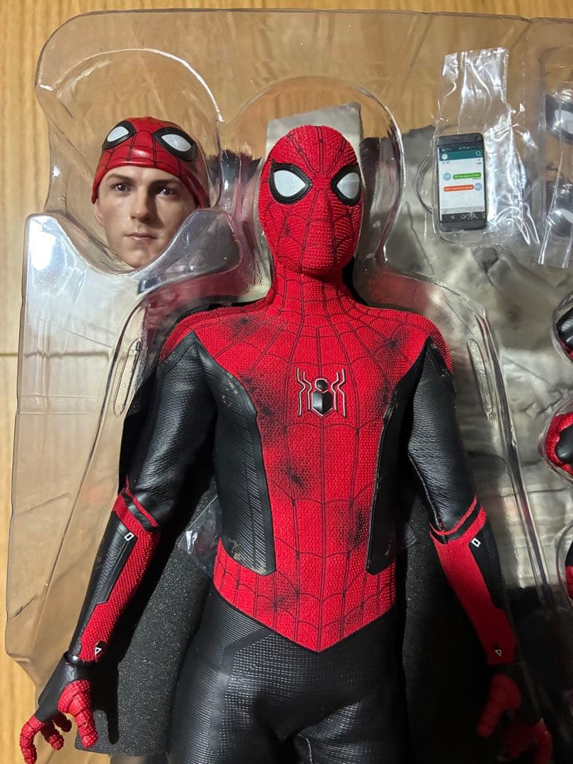 Hot Toys スパイダーマン バトリングバージョン MMS625欠品あり