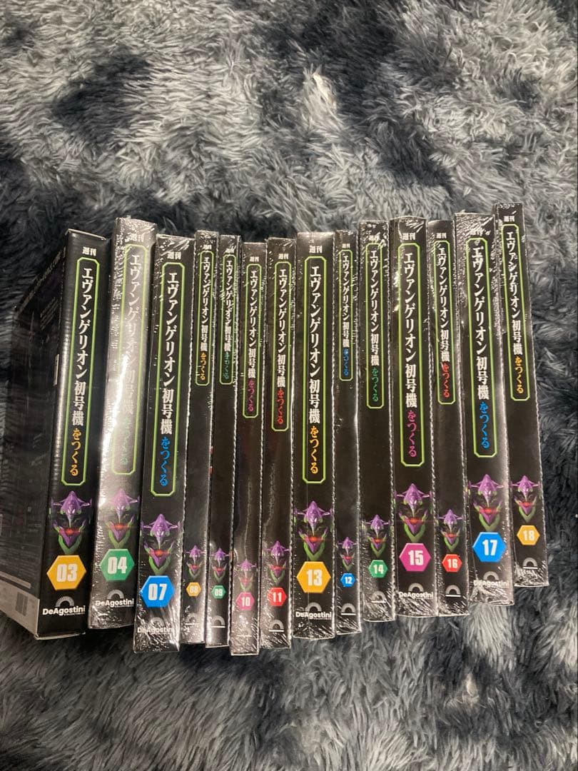 ディアゴスティーニ 週刊エヴァンゲリオン初号機をつくる　3、4、7〜18セット