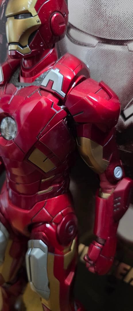 hottoys アベンジャーズ　アイアンマン・マーク７