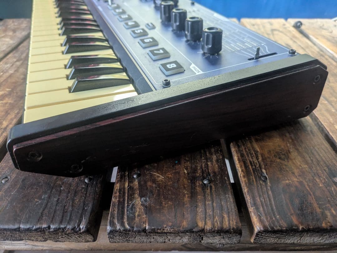 Novation MININOVA アナログシンセサイザー！