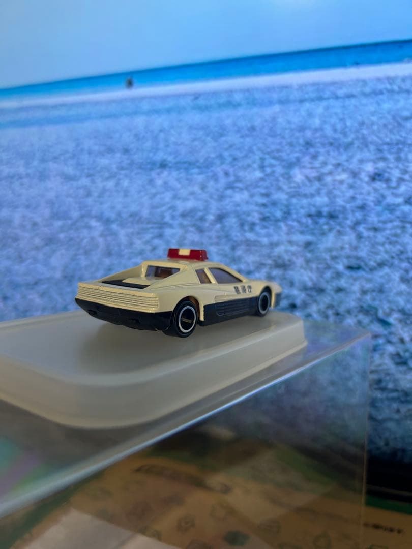 トミカ　フェラーリテスタロッサパトカーused