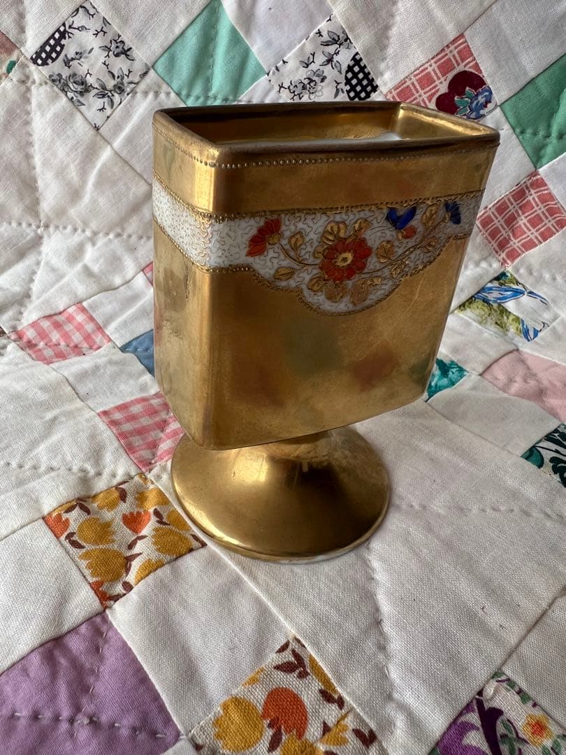 オールドノリタケたばこ入れ金彩