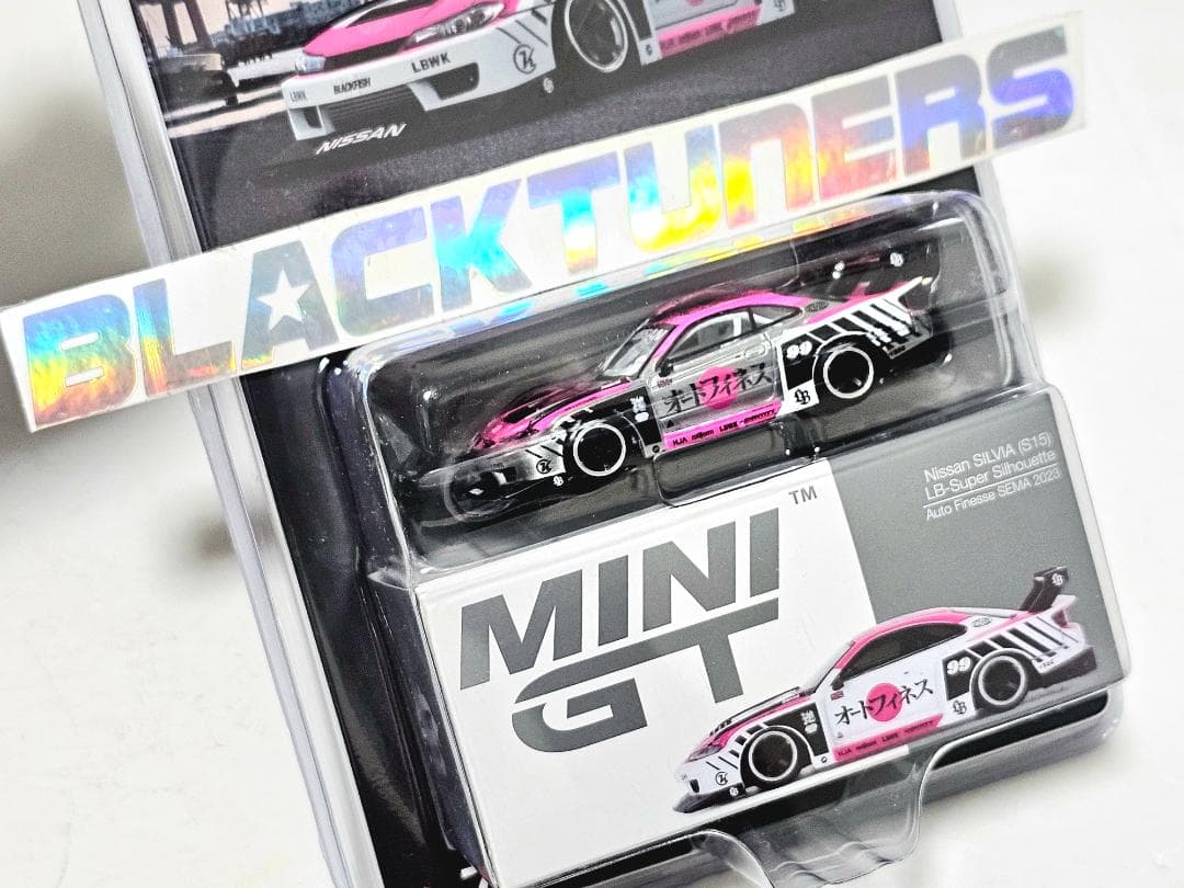 MiniGT S15 オートフィネス LB リバティウォーク チェイス