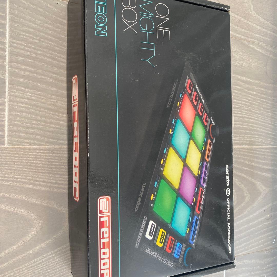 DJ機材 Reloop Neon