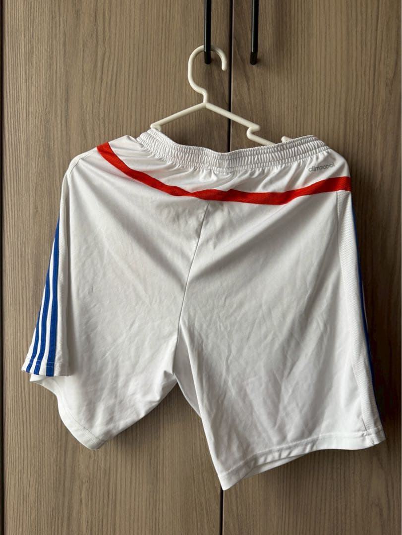 環太平洋大学　IPU サッカー部　ユニフォームadidas ３点セット　Mサイズ