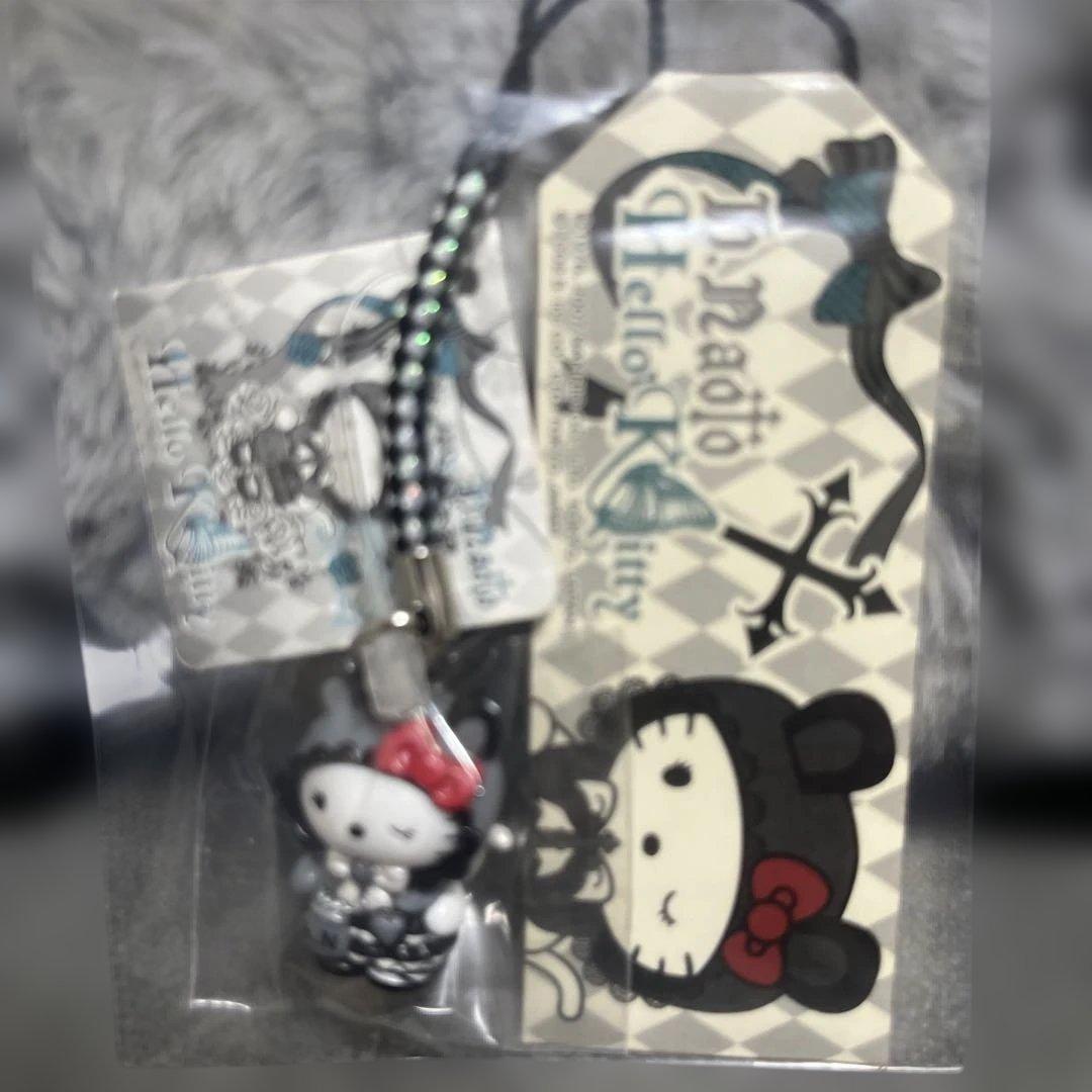 ご当地キティ　h.NAOTO 根付け　二種類