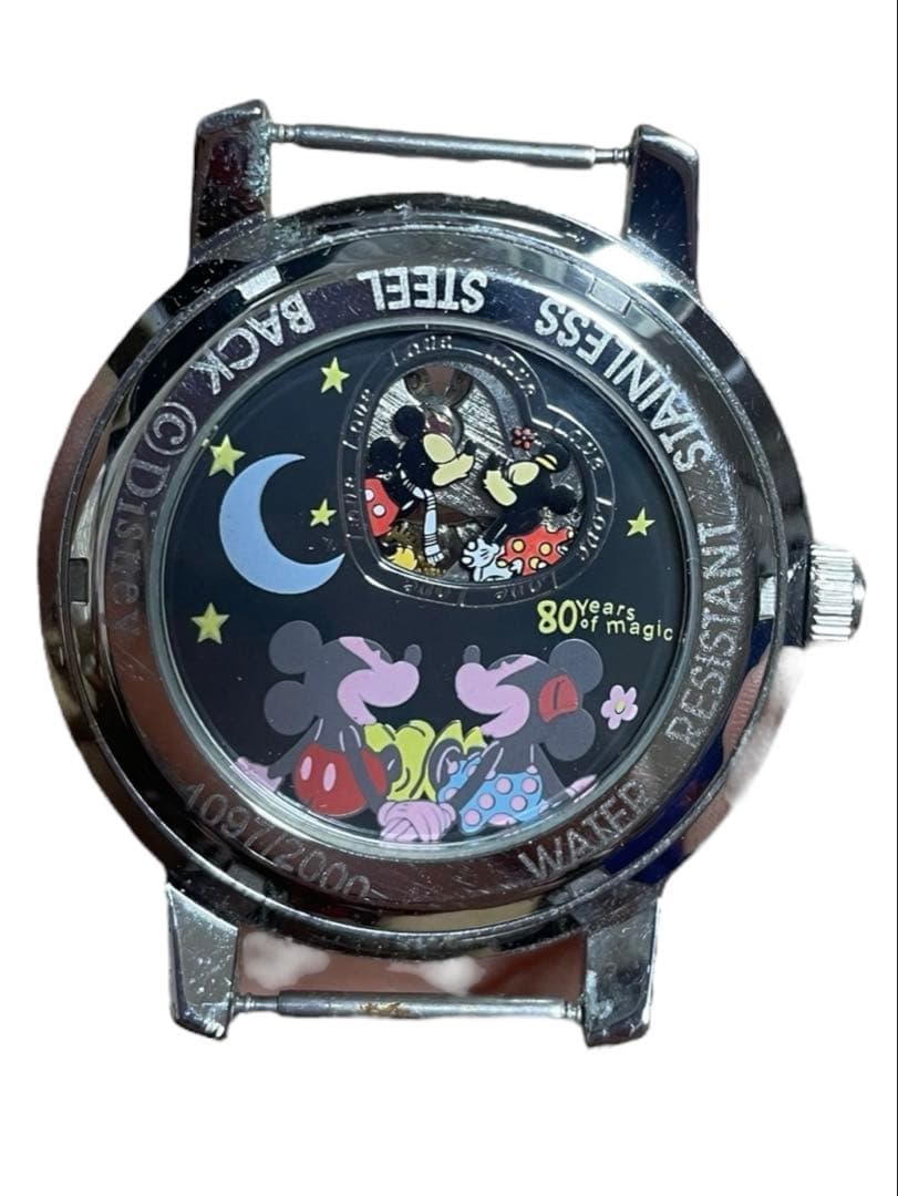 【限定品】生誕80周年記念！ラブアワーズ　ミッキー腕時計（世界で2000個限定）