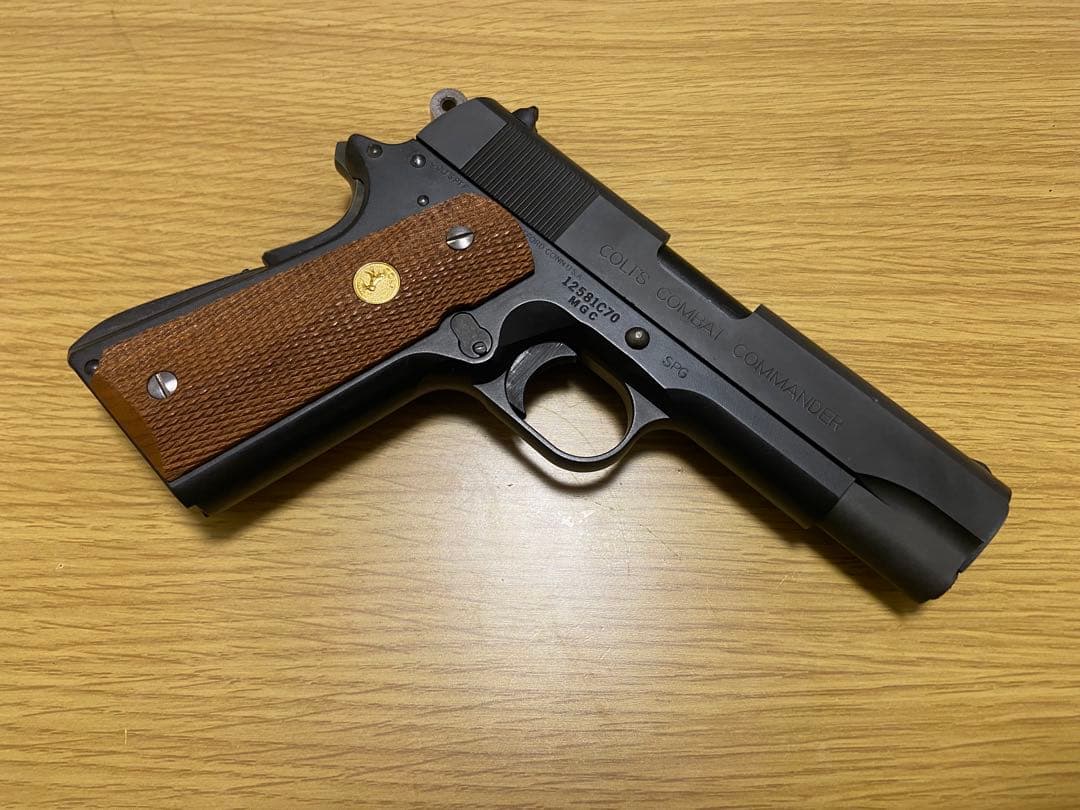 MGC コルト コマンダー HW樹脂 モデルガン