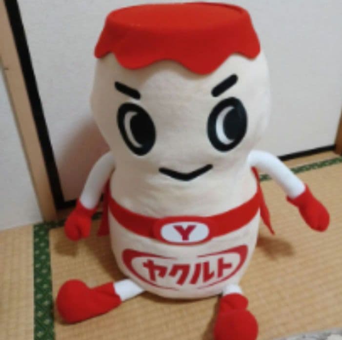 【期間限定値下げ♪】ヤクルトマン ぬいぐるみ 約48cm非売品♪