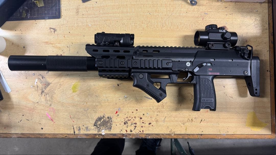 東京マルイ　mp7a1 ガスブローバック　外装カスタム済