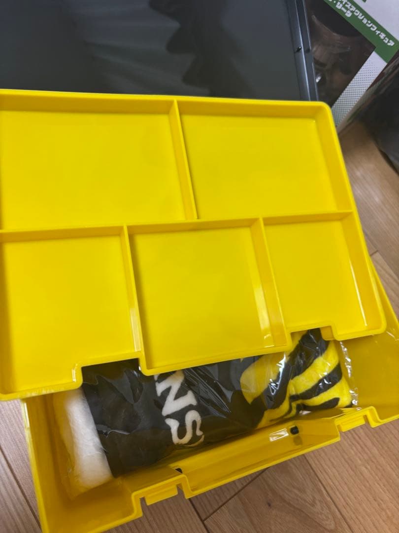 阪神タイガース フィギュア　トランク　ブランケット　トミカ　アミューズメント