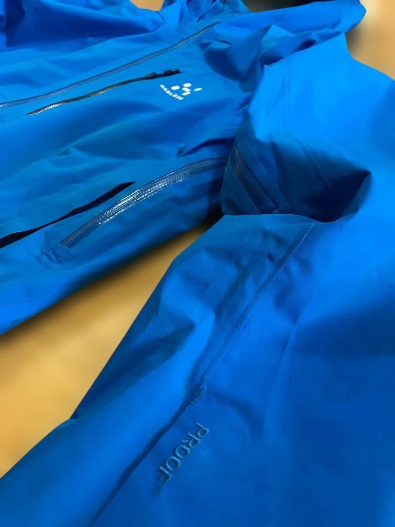 ホグロフス　スキー&スノーボード２レイヤーストレッチジャケット　Lサイズ