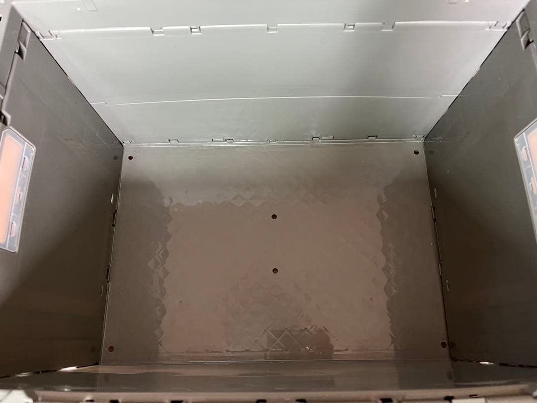 ウルトラマン　科学特捜隊折りたたみコンテナ