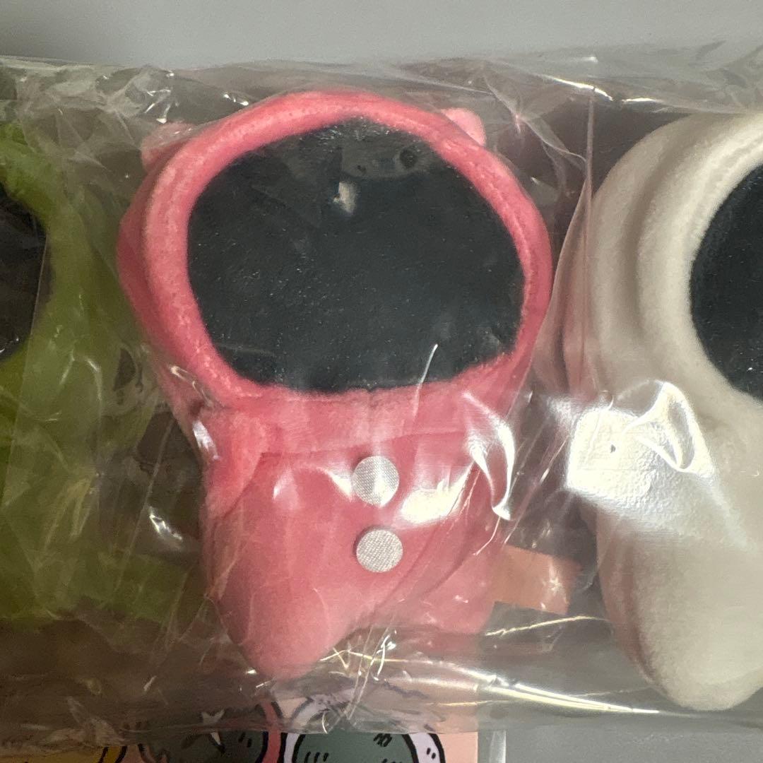 ちいかわ　パジャマパーティズ　マスコット　セット　ポストカード付き