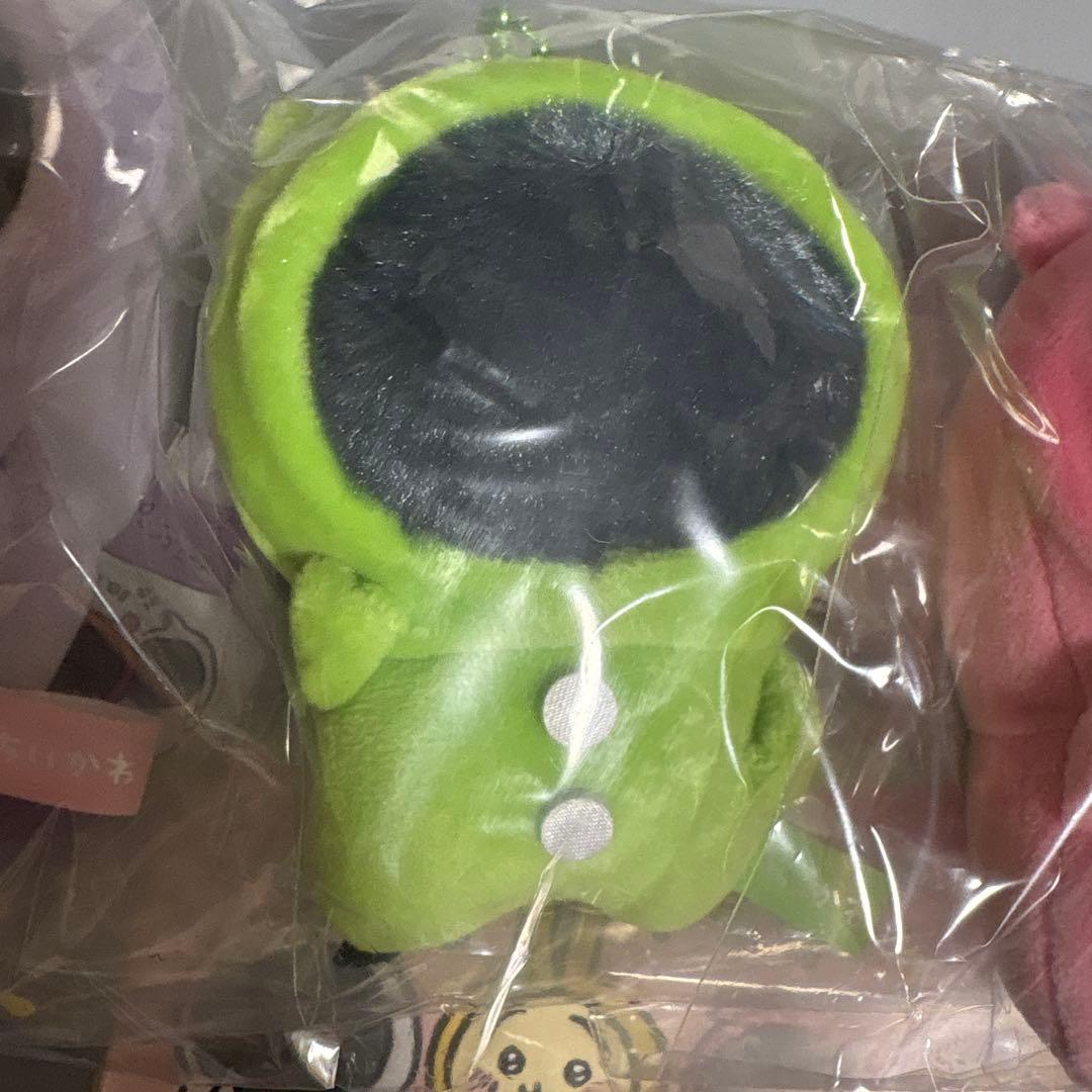 ちいかわ　パジャマパーティズ　マスコット　セット　ポストカード付き