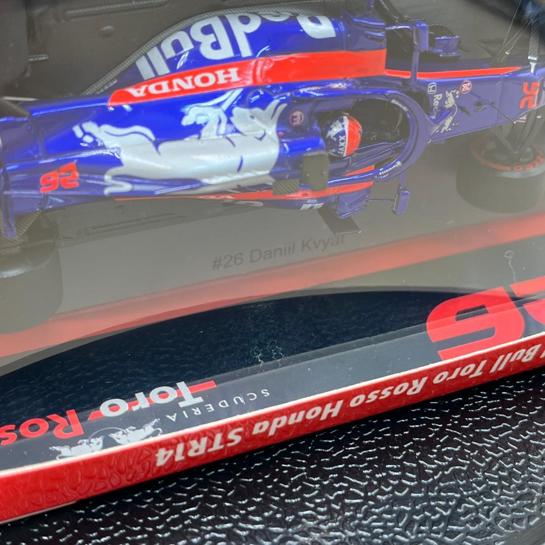 スパーク 1/43 レッドブル STR14 スペインGP ダニール・クビアト