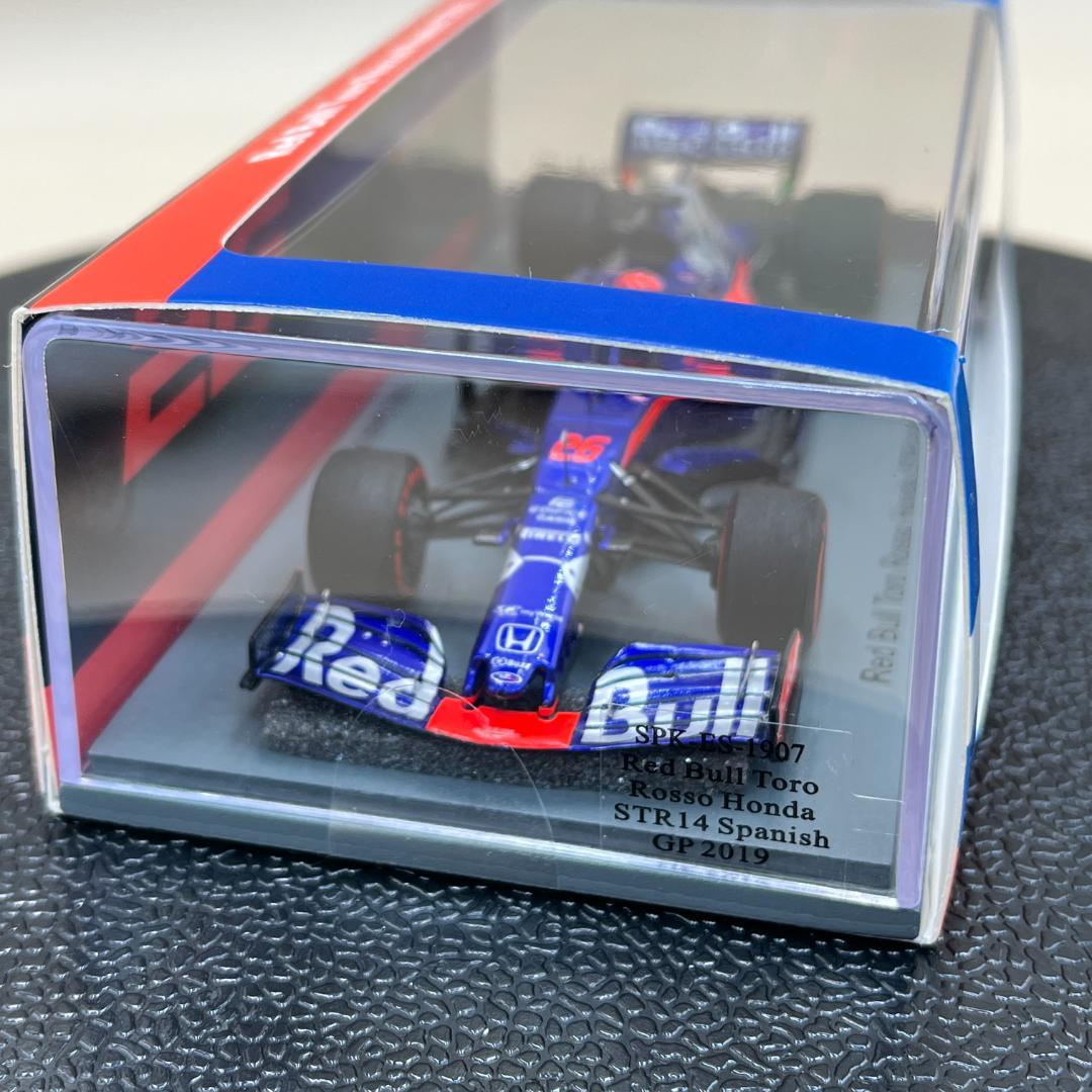スパーク 1/43 レッドブル STR14 スペインGP ダニール・クビアト