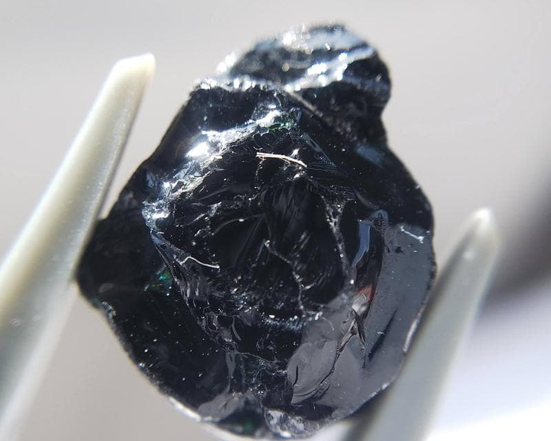 388 カラーチェンジ クロムトルマリン 結晶 原石