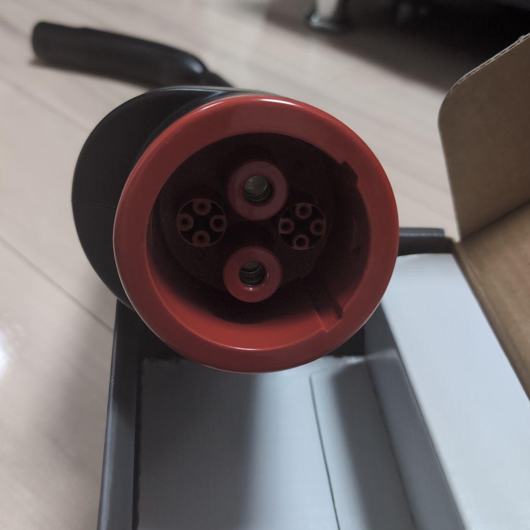 TESLA 充電器 ハンドル付き