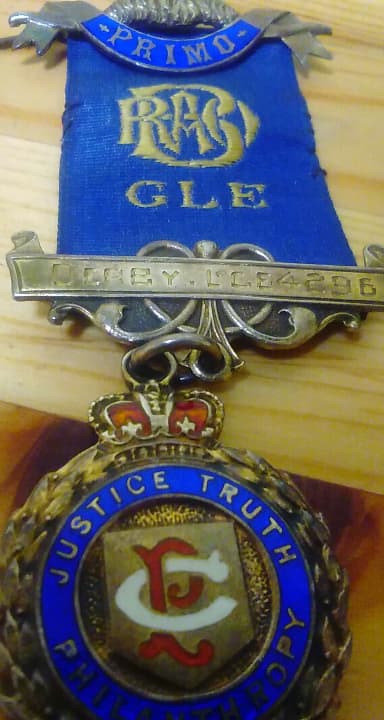 約100年前のフリーメイソンのタンブラー＆Buffaloの純銀メダル