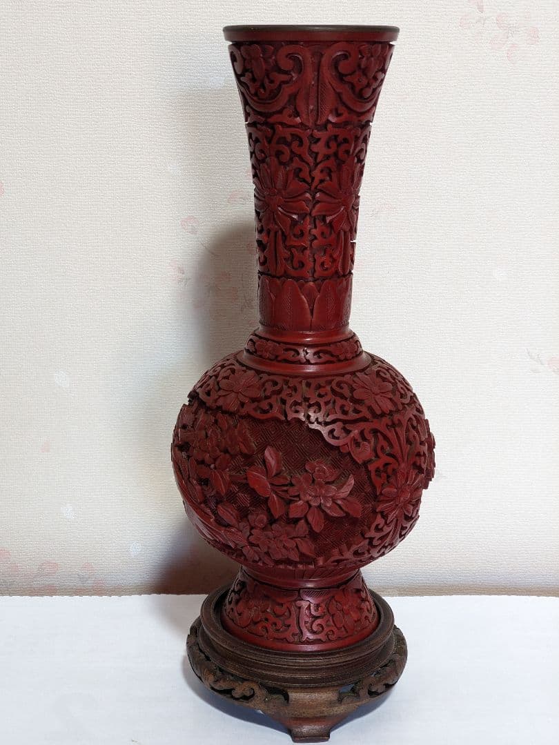 ♦中国古玩 古美術品 堆朱彫漆天球瓶 漆芸 花器飾り 置物 血赤色骨董品レア物