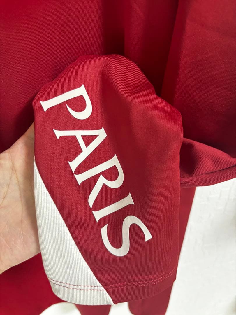 新品　タグ付き　パリ・サンジェルマン ジャージ レッド