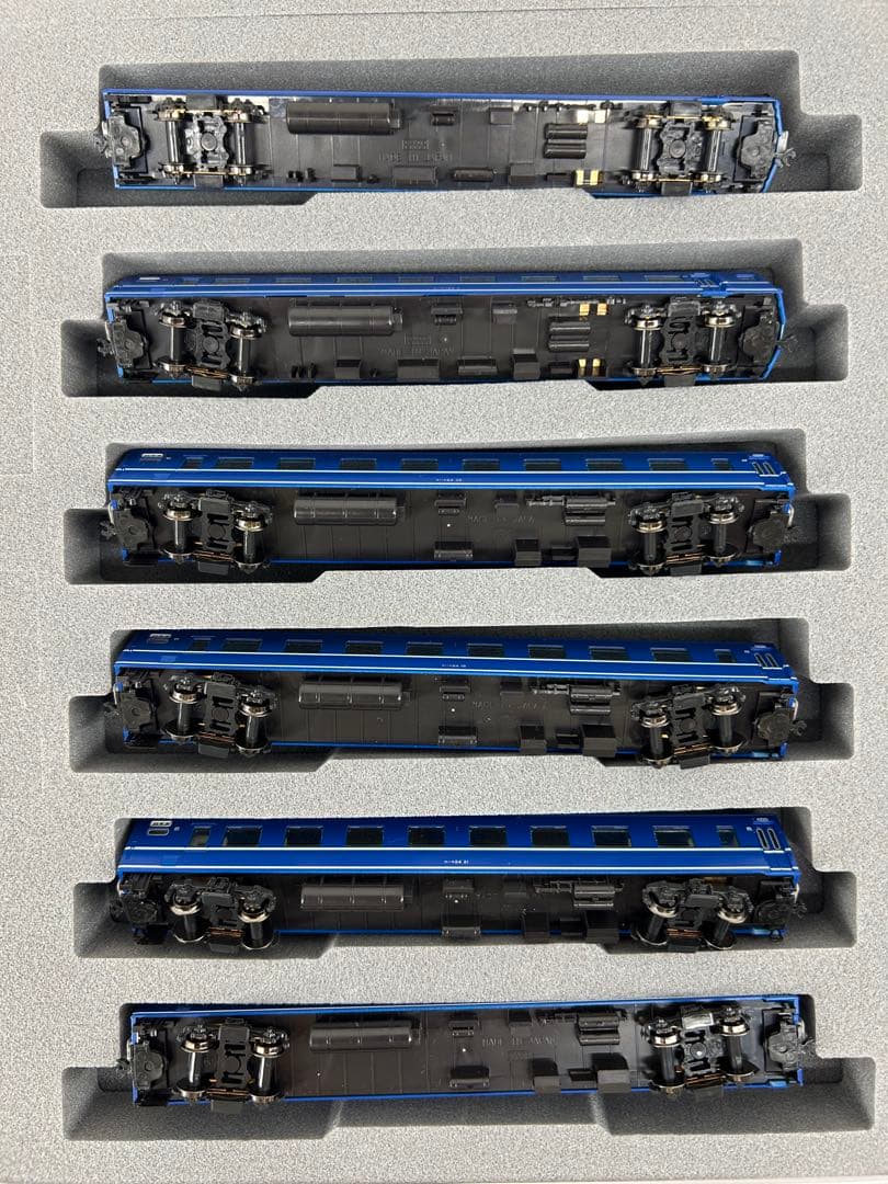 KATO 10-811.812 寝台特急「ゆうづる」6両基本、6両増結セット