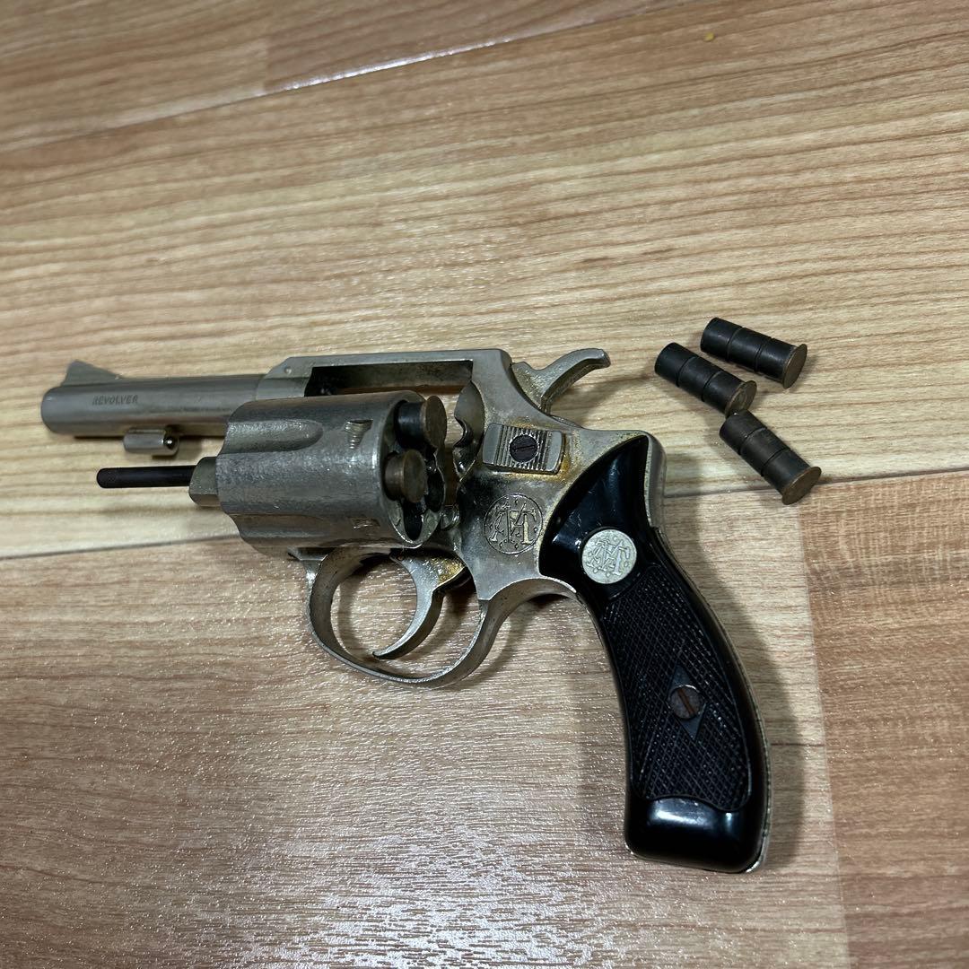 ロ*ー様 超希少WAリボルバー シルバー金属SMG モデルガン