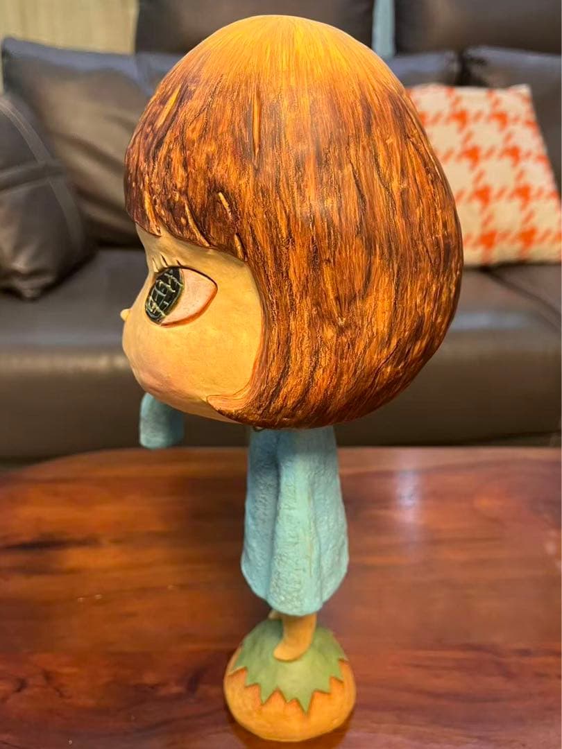 奈良美智 Hand Searching, Executed in 2017.