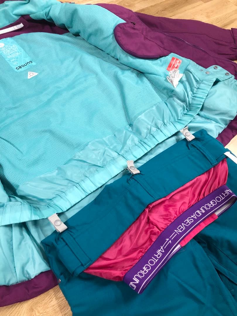 AIRTO GROUND A SEVEN レディース スノボ ウェア 上下セット