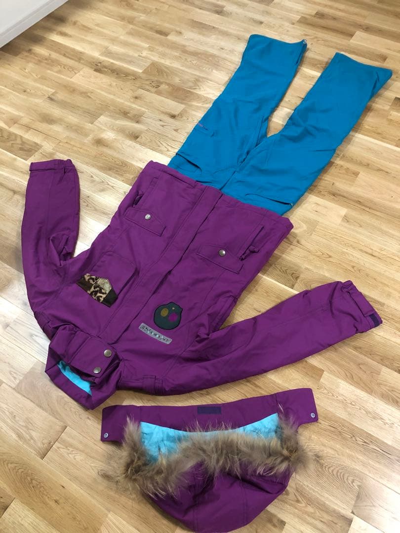 AIRTO GROUND A SEVEN レディース スノボ ウェア 上下セット