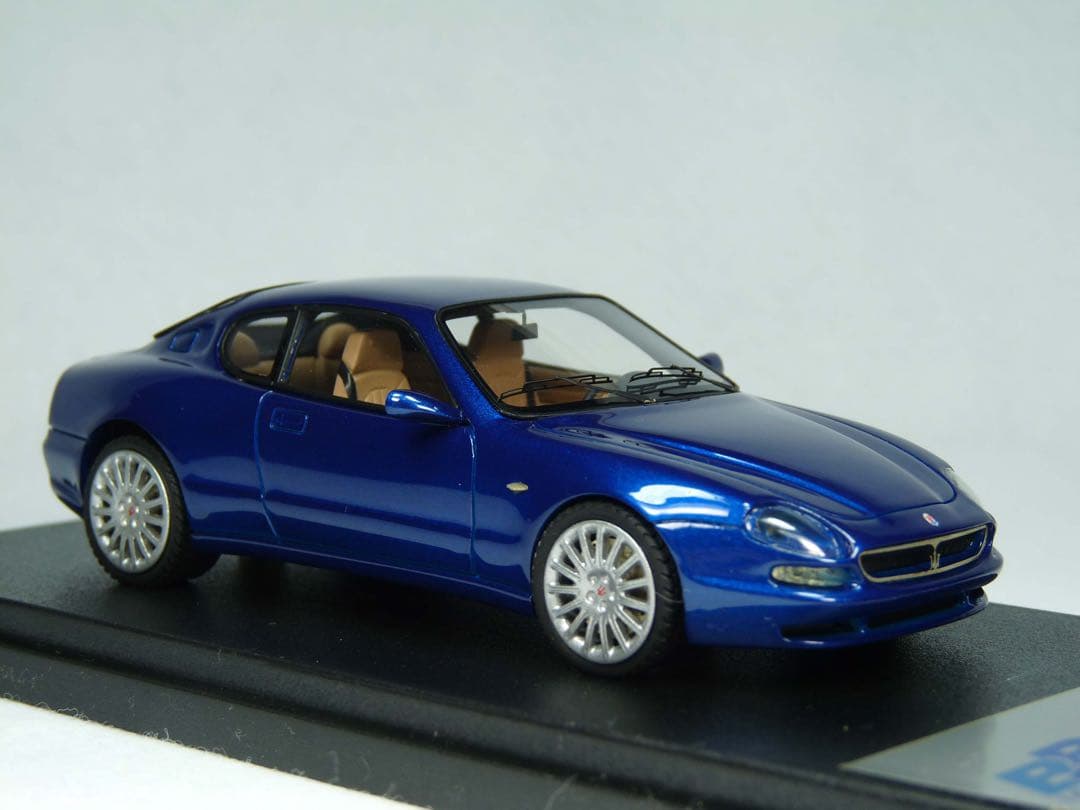 BBR マセラティクーペ　GT 2002年 ブルー