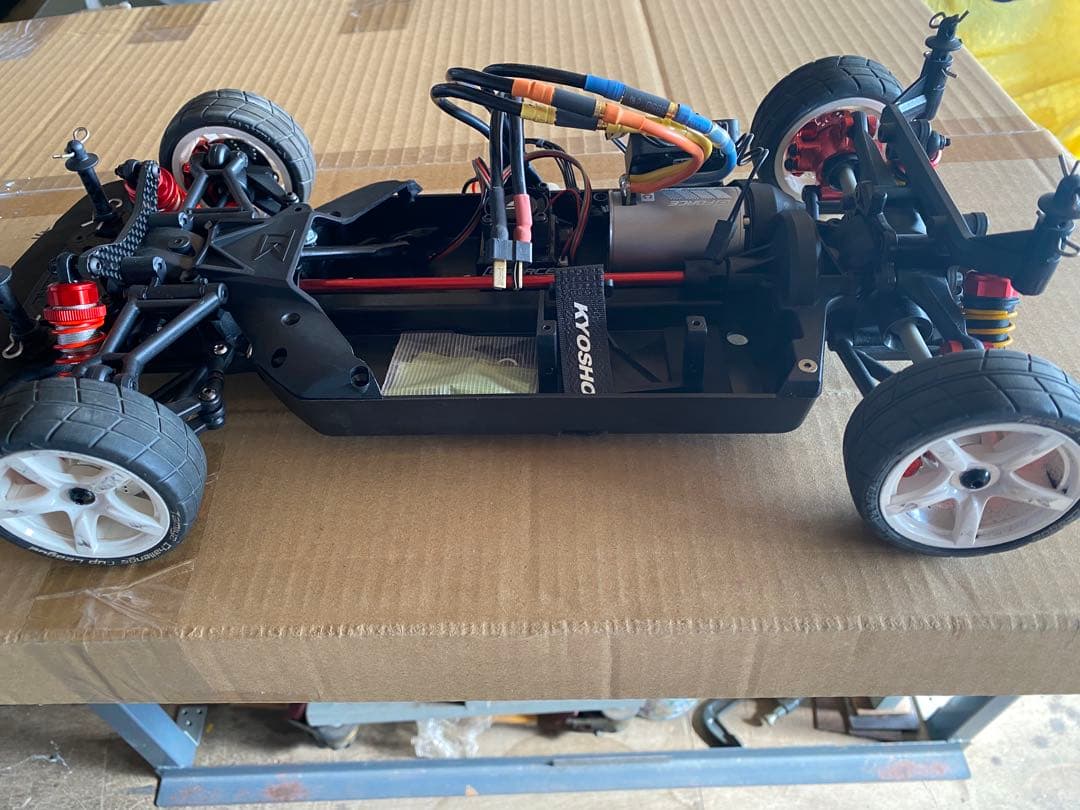 京商 ラジコン(ツーリング)