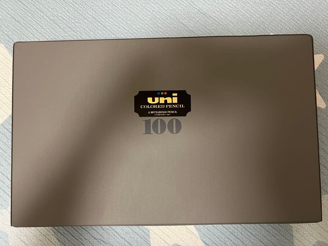 美品✨ 未使用　三菱uni 色鉛筆 ユニカラー 100色セット