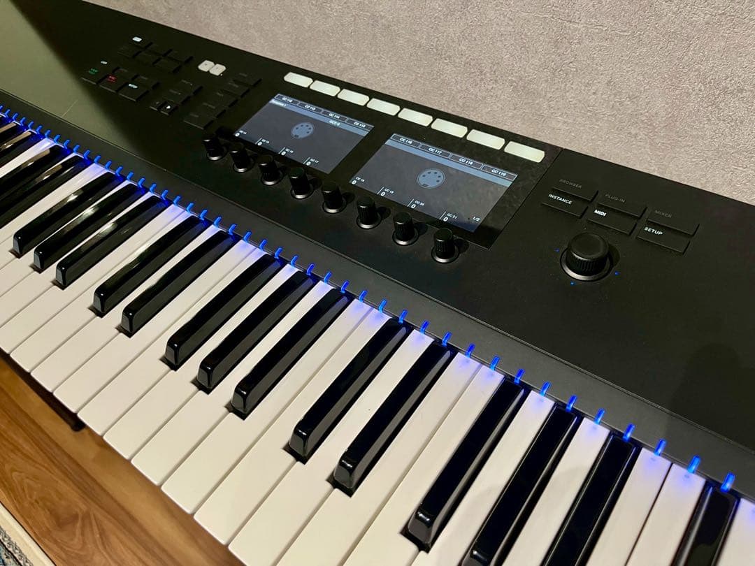 鍵盤楽器 KOMPLETE KONTROL S61 MK2