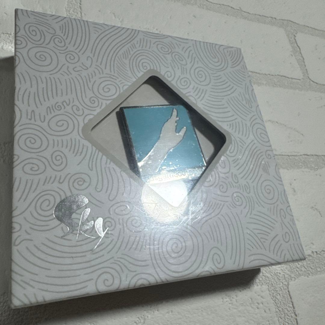 Sky 星を紡ぐ子どもたち　ピンバッジ　5点