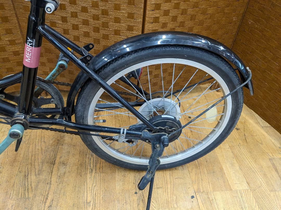 U051 折りたたみ自転車　20インチ　6段変速 オートLEDライト　ブラック